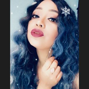 Meet your Posher, Miriam